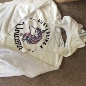 Unicorn sweater with hoodie